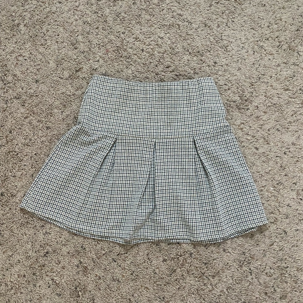 brandy melville skirt